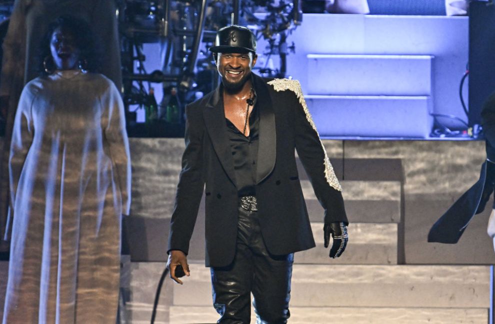 NEW ORLEANS, LOUISIANA - JULY 06: Usher performs onstage during Night 2 of the 2024 ESSENCE Festival of Culture at Caesars Superdome on July 06, 2024 in New Orleans, Louisiana.