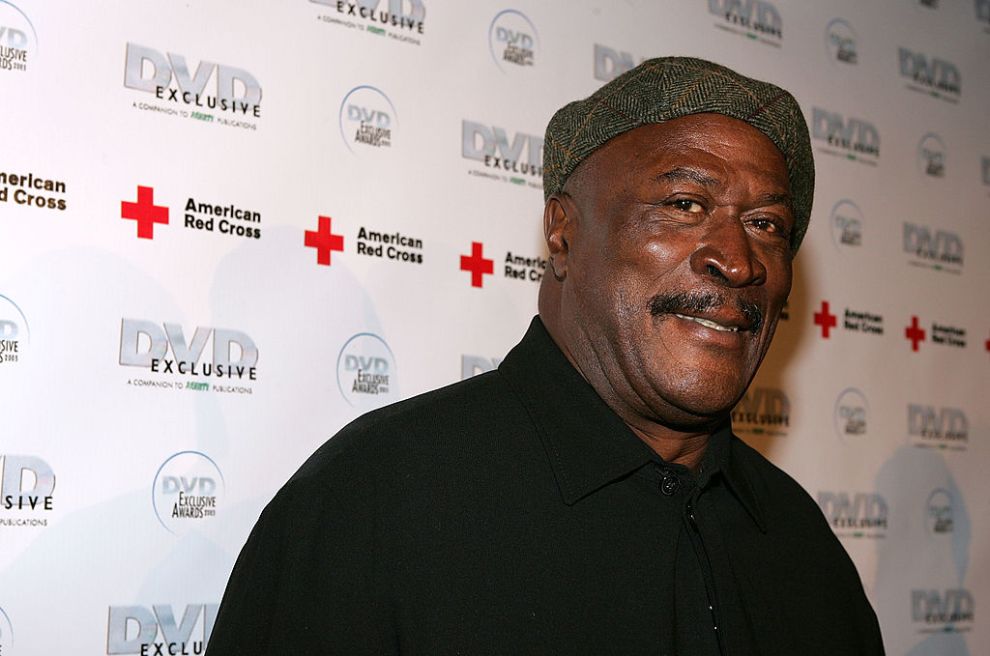 LOS ANGELES, CA - FEBRUARY 08: Actor John Amos arrives at the 2005 DVD Exclusive Awards at the Annenberg Building at the California Science Center on February 8, 2005 in Los Angeles, California.