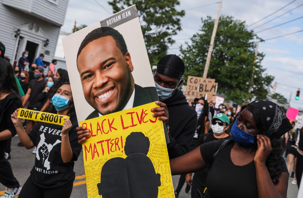 Ex-Cop Ordered To Pay $100M In Wrongful Death Of Botham Jean