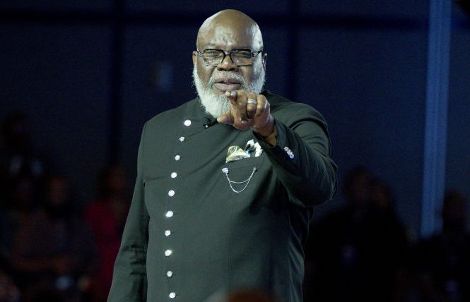 Bishop T.D. Jakes Sends Message To Fans After Hospital Release