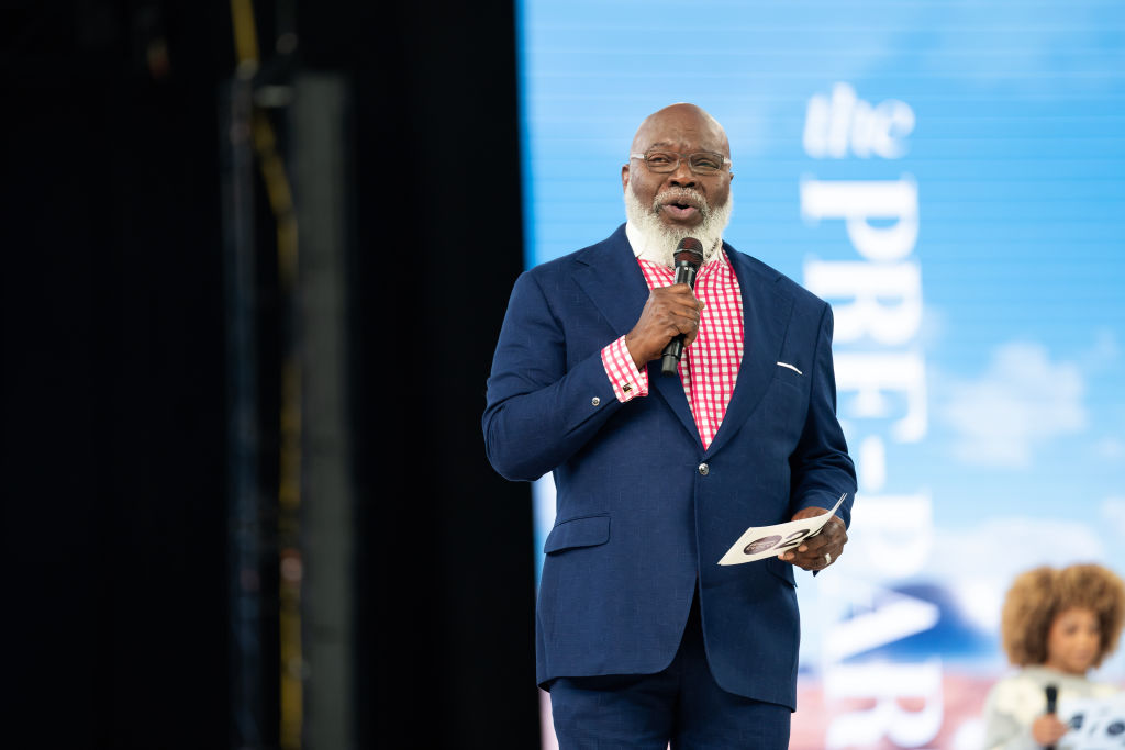 Bishop T.D. Jakes Reveals He Undergone Emergency Surgery