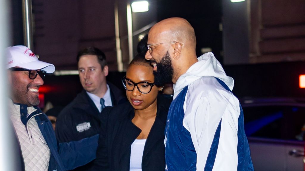 Jennifer Hudson Hit During Basketball Game Date With Common